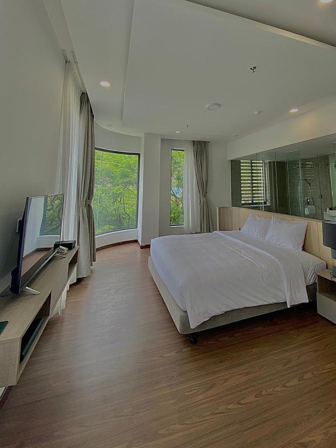 Mansion Park Hotel & Apartment Bien Hoa Exteriör bild