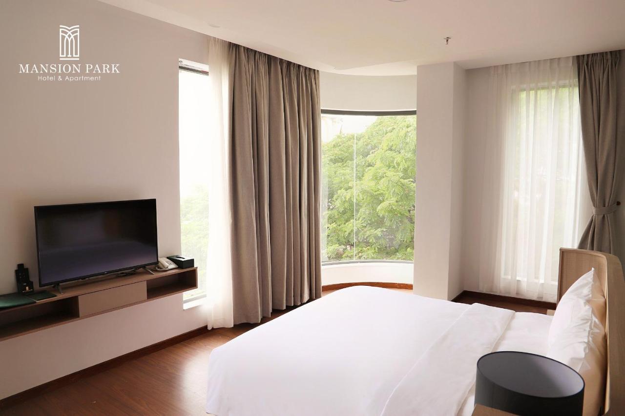 Mansion Park Hotel & Apartment Bien Hoa Exteriör bild